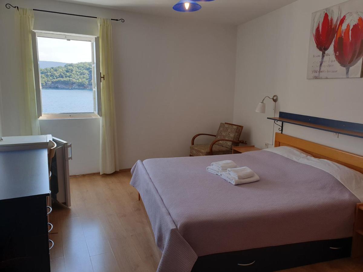 Bed and Breakfast Sobe Mamalu Валун Экстерьер фото