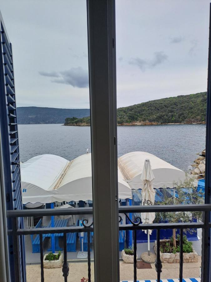 Bed and Breakfast Sobe Mamalu Валун Экстерьер фото