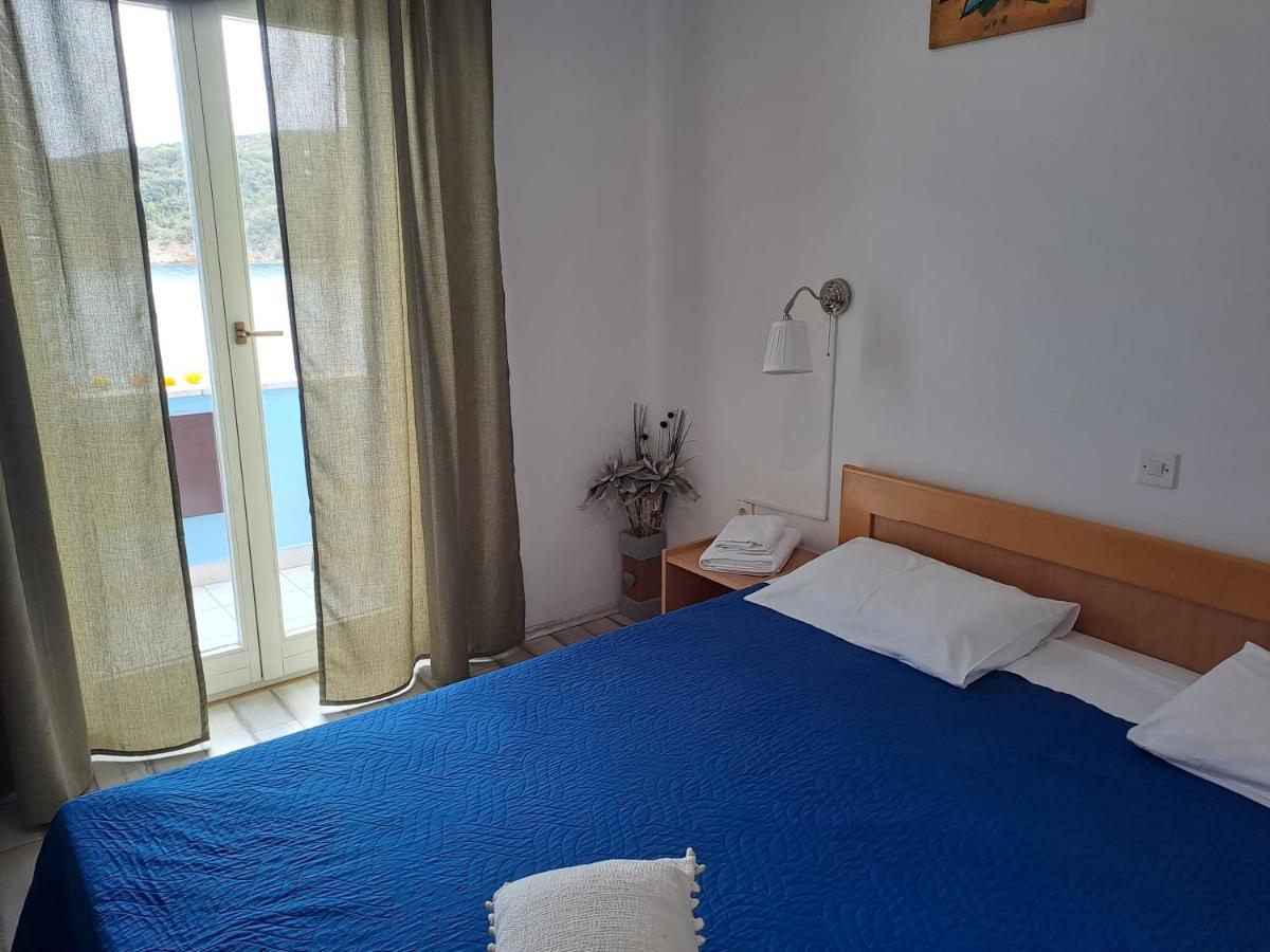 Bed and Breakfast Sobe Mamalu Валун Экстерьер фото
