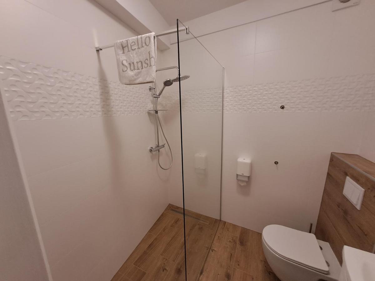 Bed and Breakfast Sobe Mamalu Валун Экстерьер фото