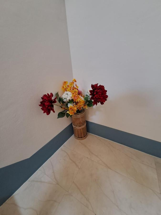 Bed and Breakfast Sobe Mamalu Валун Экстерьер фото