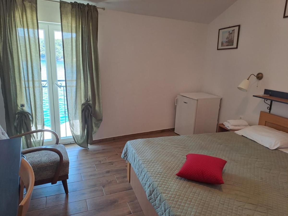 Bed and Breakfast Sobe Mamalu Валун Экстерьер фото