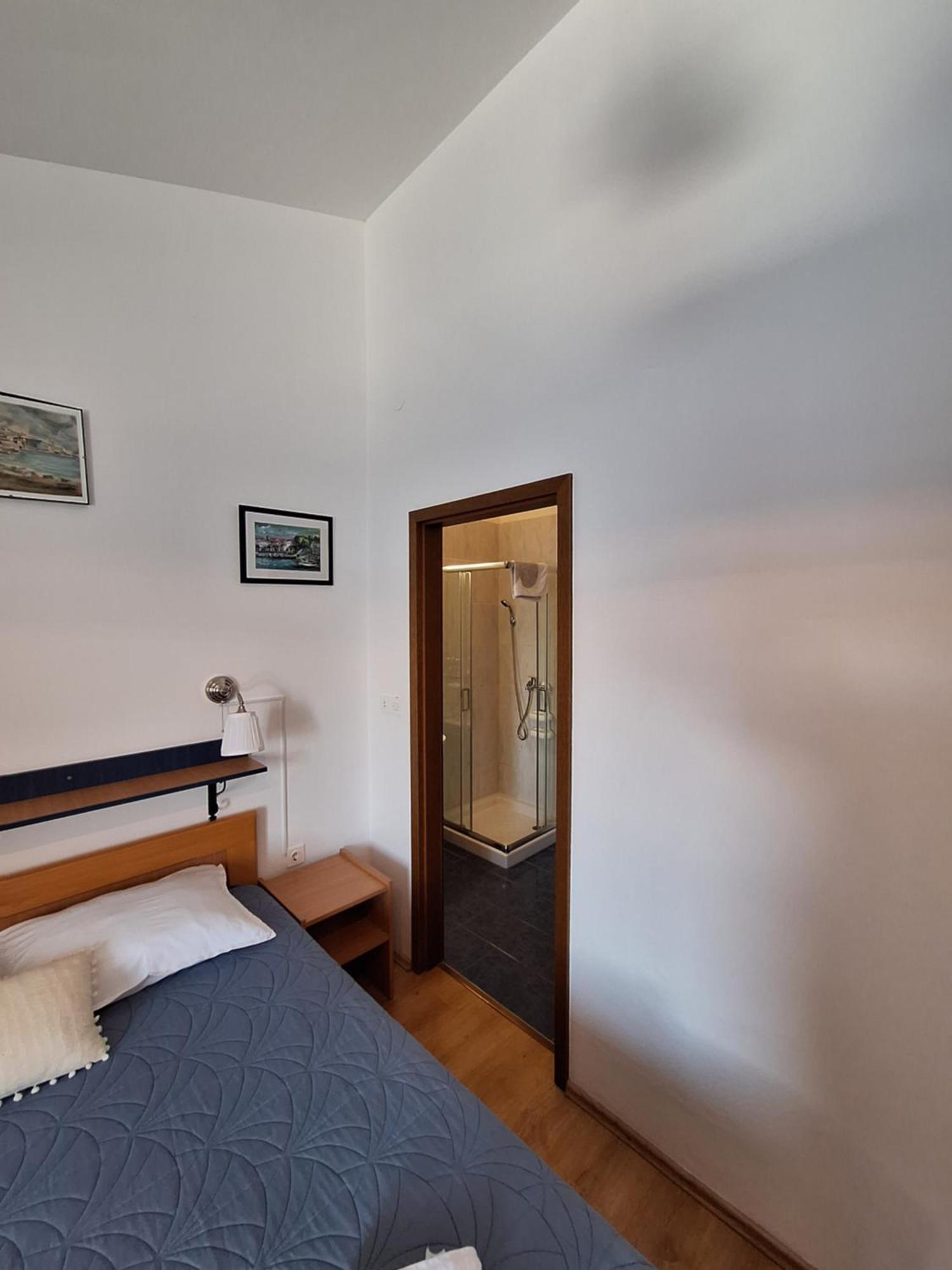 Bed and Breakfast Sobe Mamalu Валун Экстерьер фото