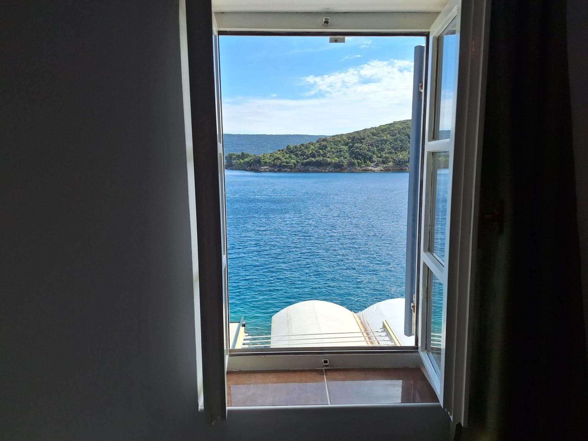 Bed and Breakfast Sobe Mamalu Валун Экстерьер фото